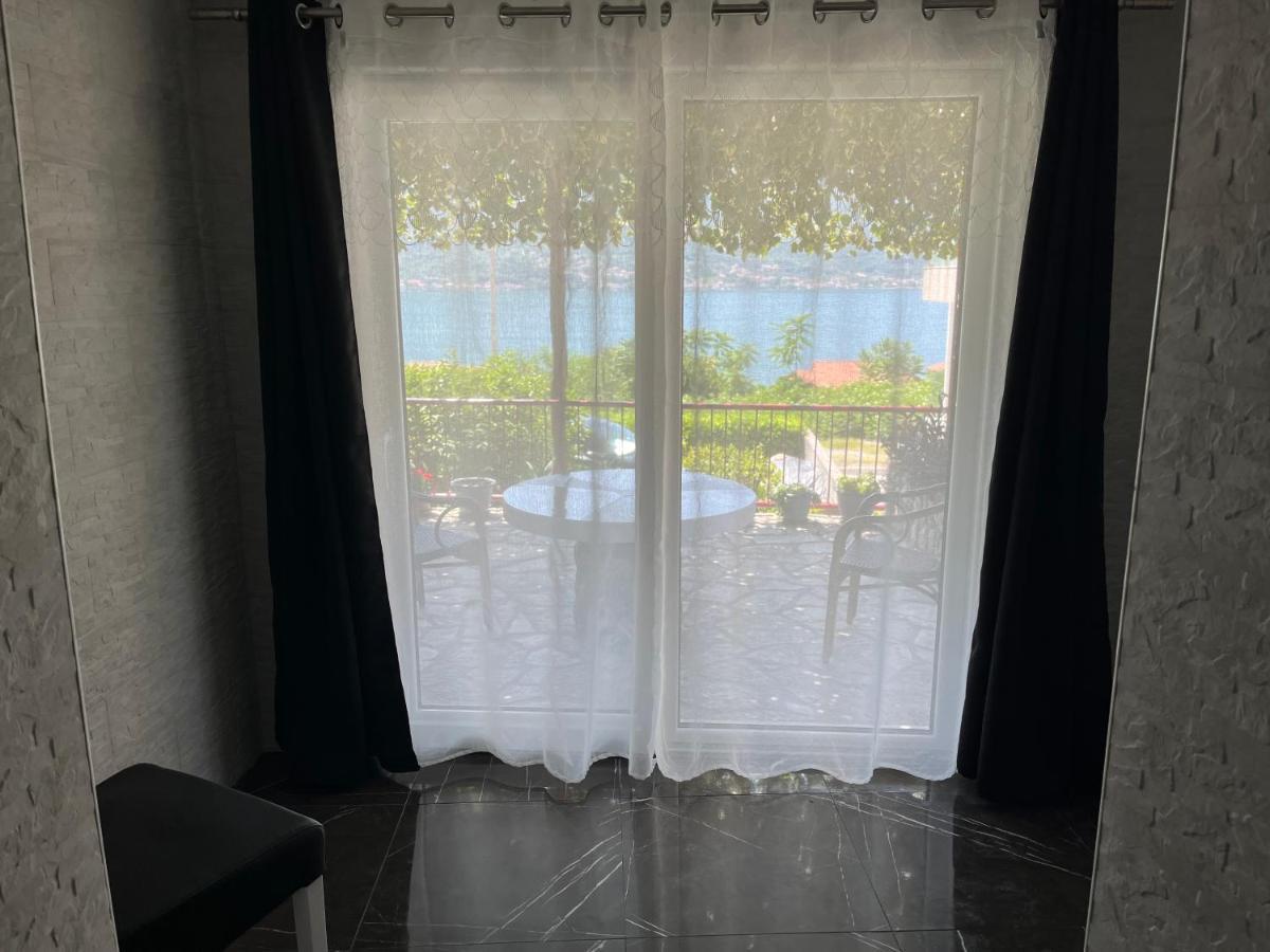 Ferienwohnung Legatum I - Bay Sight Kotor Exterior foto